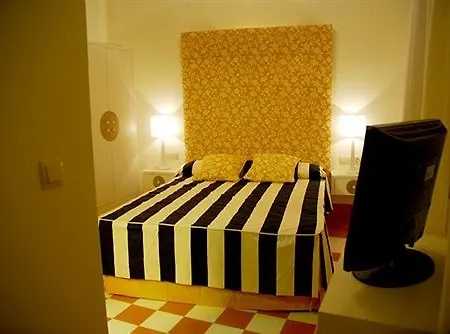Casa Alborada ゲストハウス コニル・デ・ラ・フロンテラ